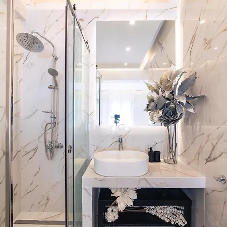 D9 Center Of Glyfada Apartment
